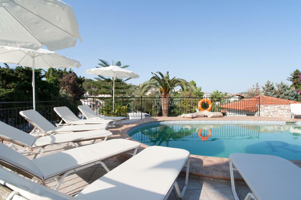 Hotel Rea Megali Ammos  Exterior photo