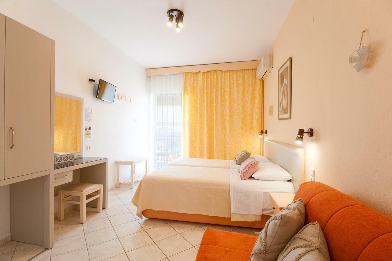 Hotel Rea Megali Ammos  Exterior photo